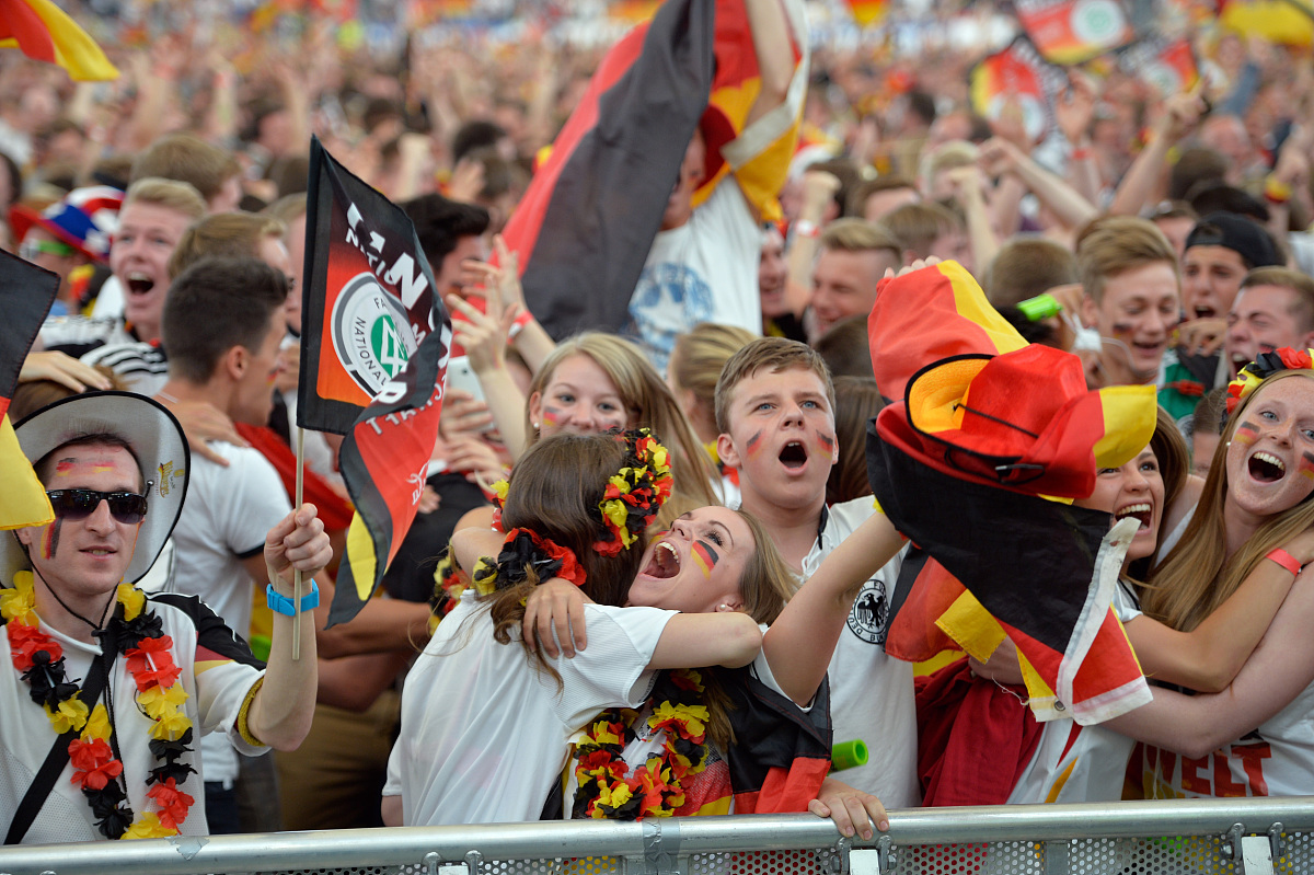 塞维利亚迎德国杯关键赛，国际比赛日刷新队史纪录，管理层满意，球队文化再被提及的简单介绍-爱游戏用户专属